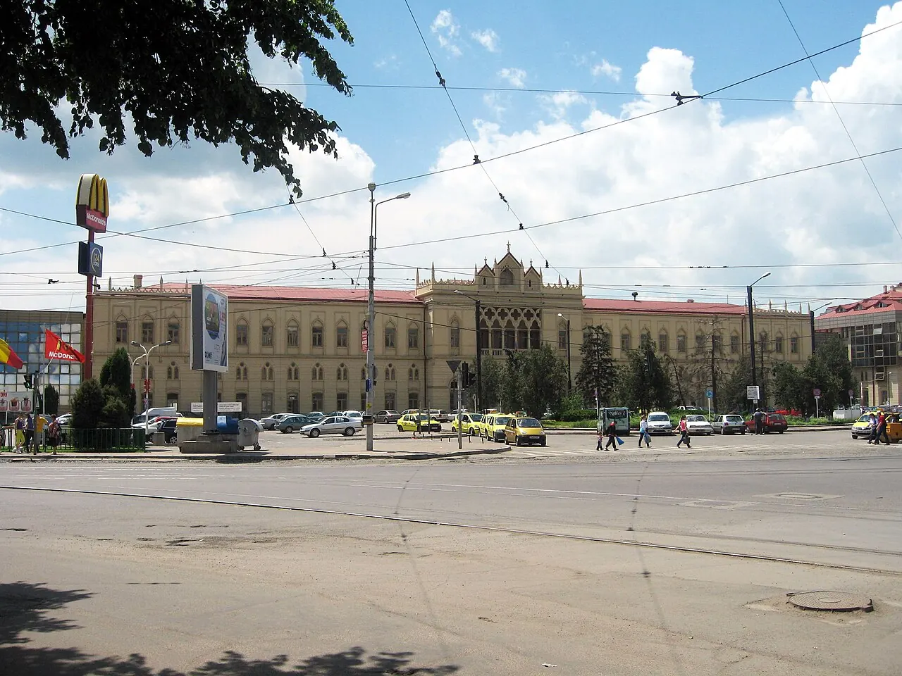 Iasi railway station building and forecourt, where daytime CFR trains from Bucharest Gara de Nord arrive after a little over six hours