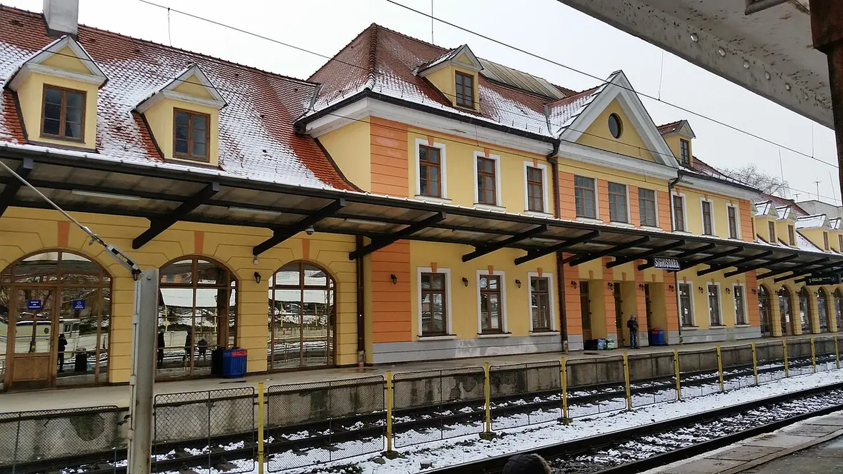 The station building at Sighisoara railway station with the platforms in front