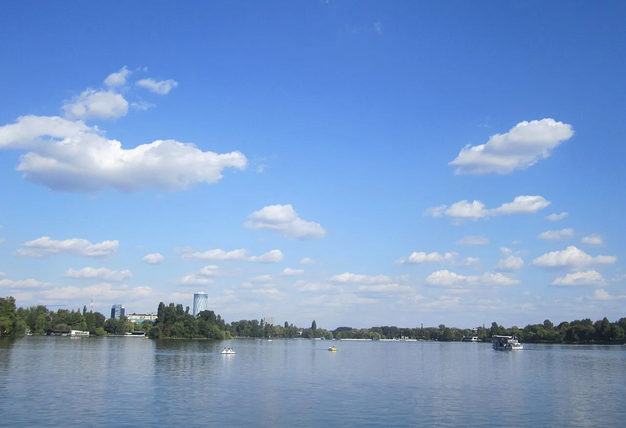 Lake Herastrau in King Michael I Park on a calm summer day